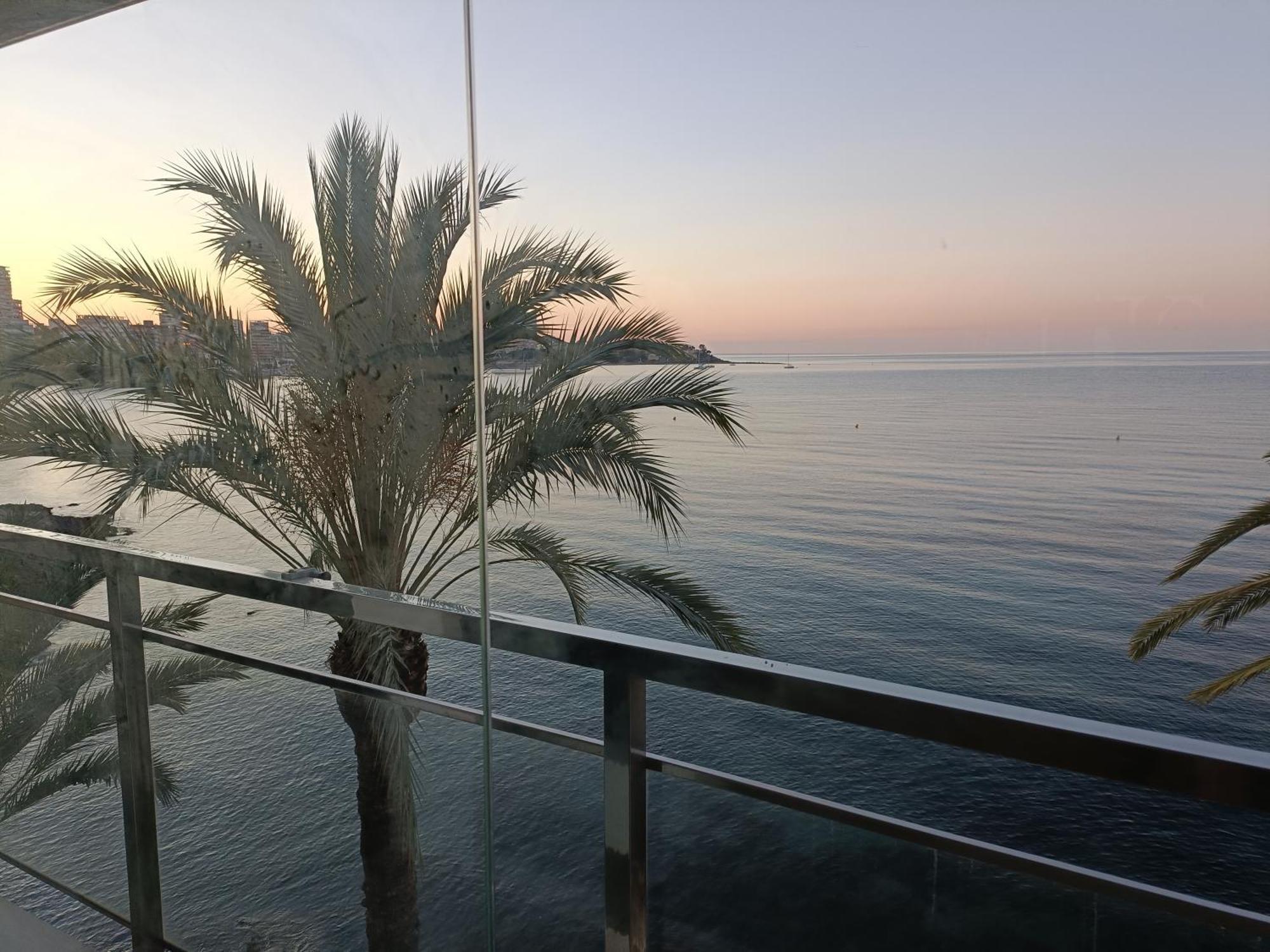 Superb Sea View Apartment 阿利坎特 外观 照片